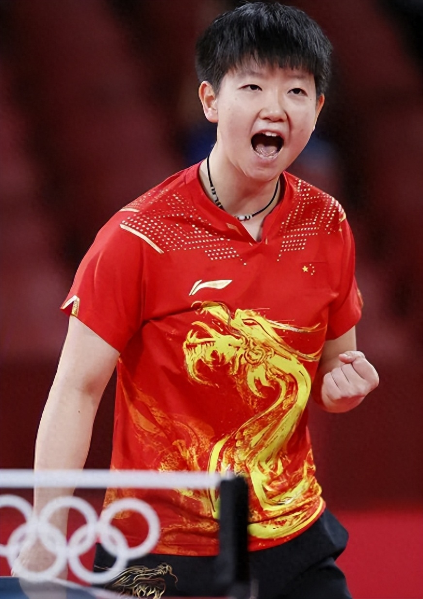 包含年轻新秀崭露头角，引发球迷热议的词条