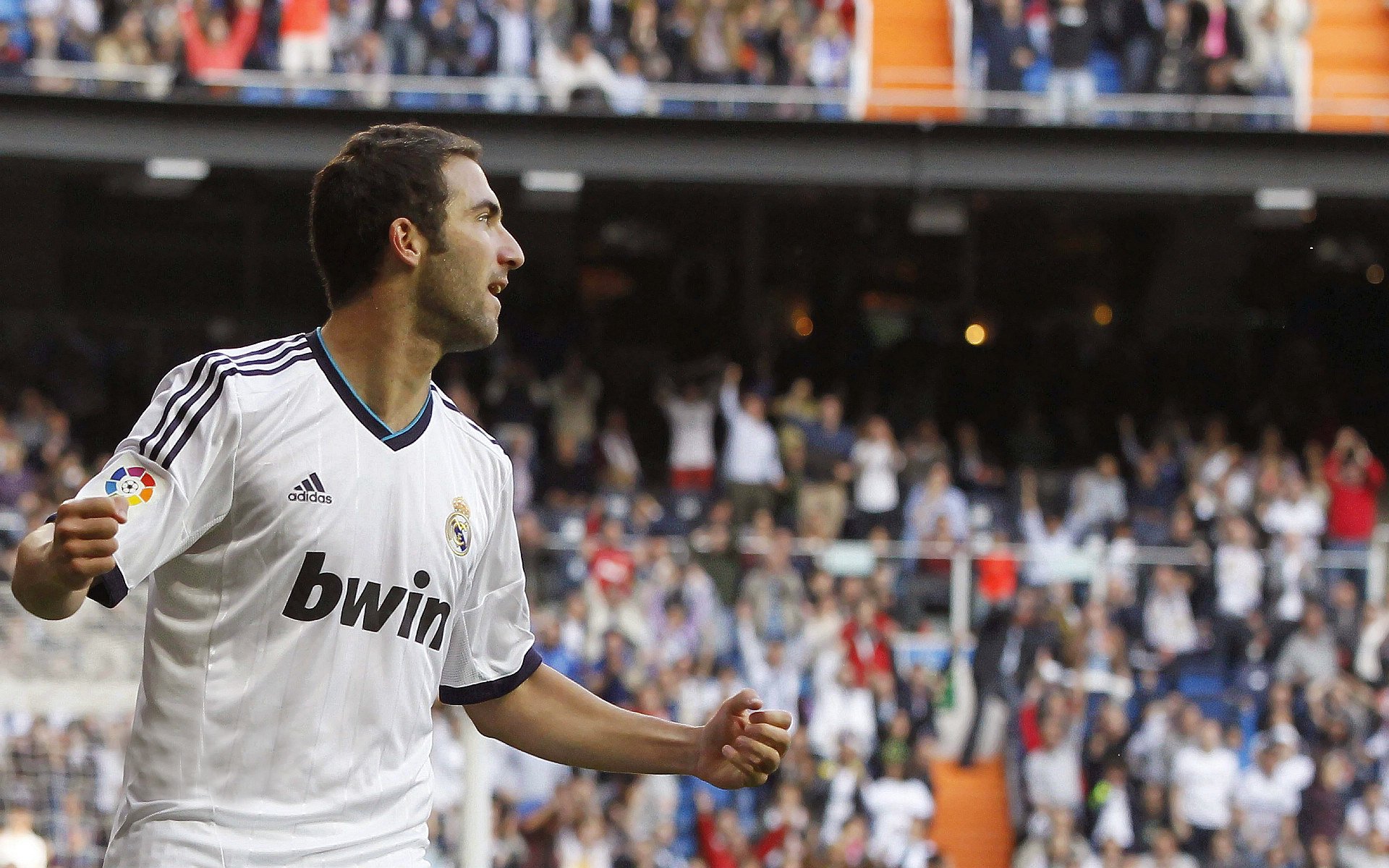 北欧神锋的南美淬炼,里昂鏖战智利,伊布完成自我救赎